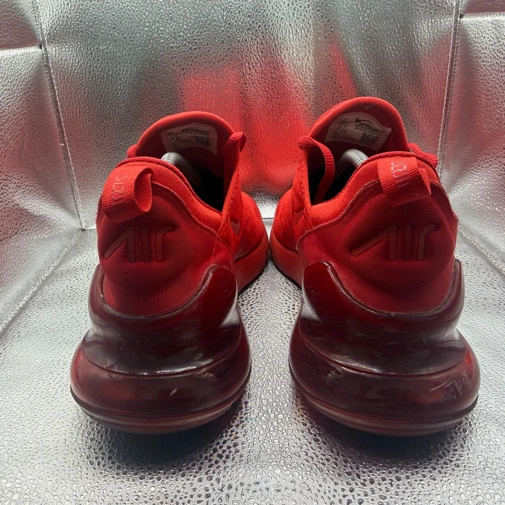 Size 11 Nike Air Max 270 University Red Mens‎ Lace-Up Running Shoes CV7544-600